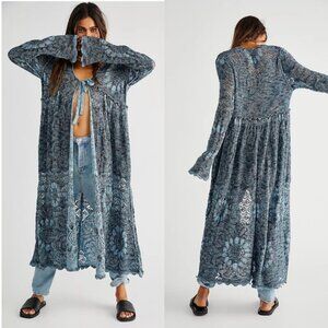 Free People Size XS Sea Spirit Blues Maxi Sweater Cardigan $268 Oversize Crochet